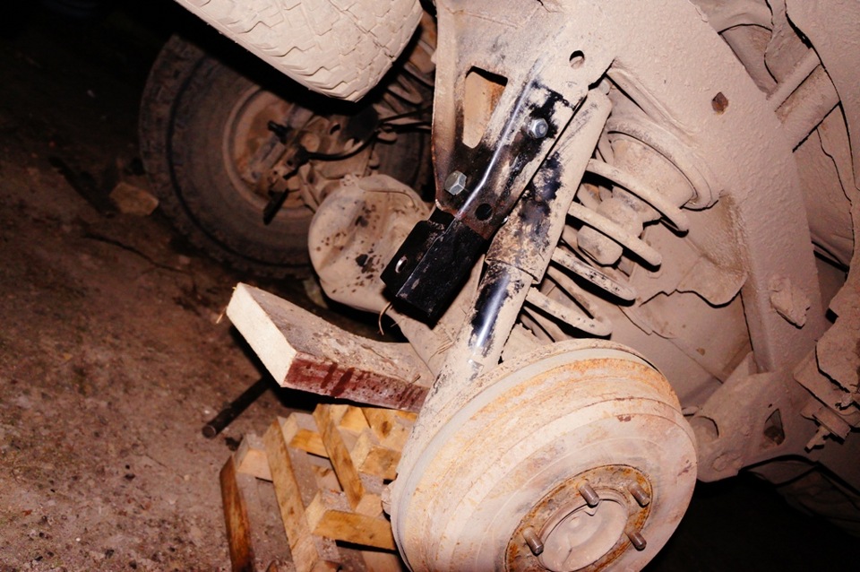 Фото в бортжурнале Toyota Hilux Surf (2G)
