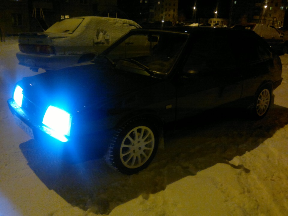 Поставил обычные фары и всмпо на 15 — Lada 21083, 1,6 л, 2002 года ...