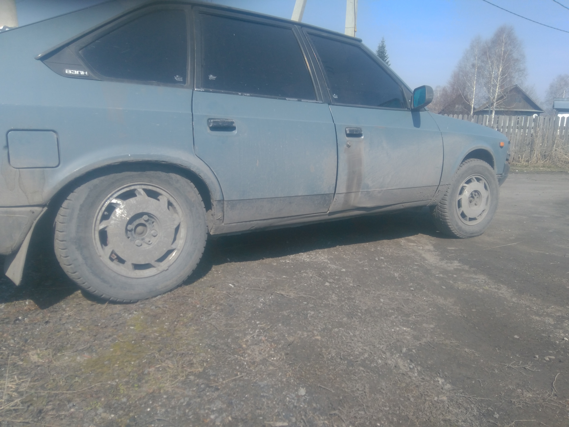 Колеса на лето — Москвич 2141, 2 л, 1999 года | колёсные диски | DRIVE2