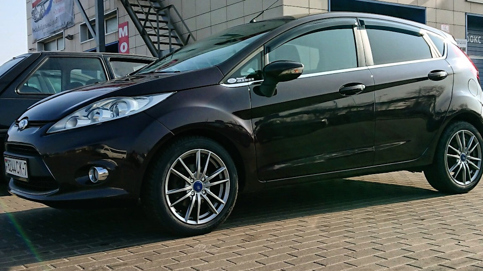 охлаждающая жидкость сразу ходит по большому кругу — Ford Fiesta (Mk VI ...