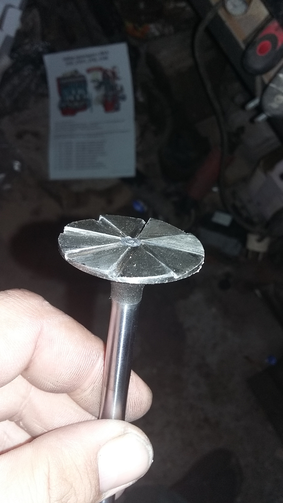 Цековки на поршнях. Торцовка поршней — Lada 4x4 3D, 1,8 л, 1996 года ...