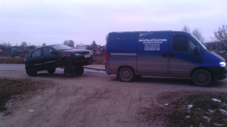 Lada Калина Хэтчбек 1,6 8V будущий космолет