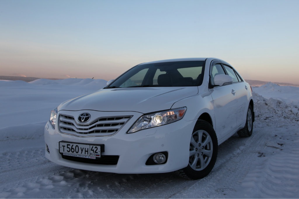     Toyota Camry 24 2010