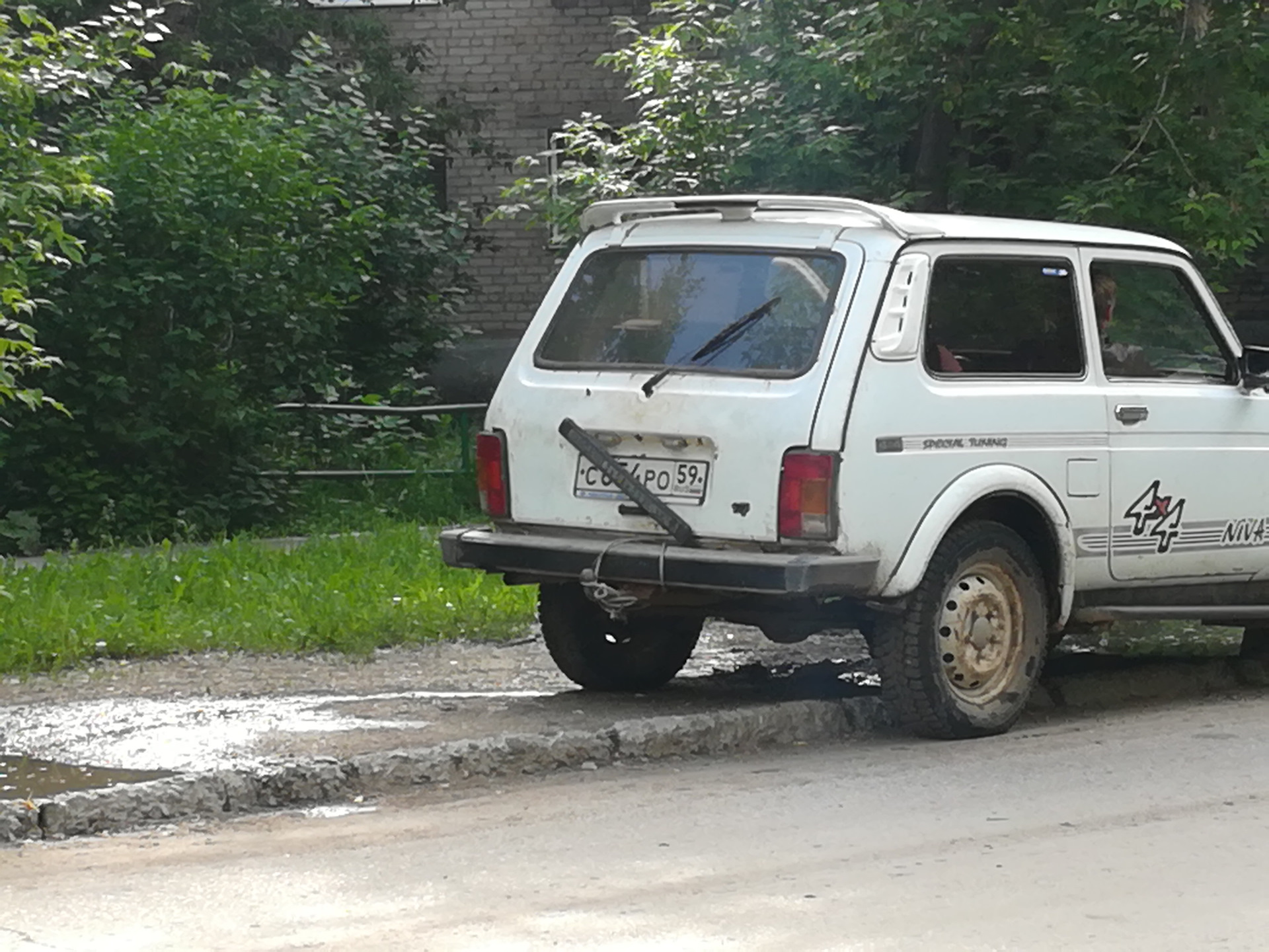 Защита от камер — Lada Ларгус, 1,6 л, 2015 года | наблюдение | DRIVE2
