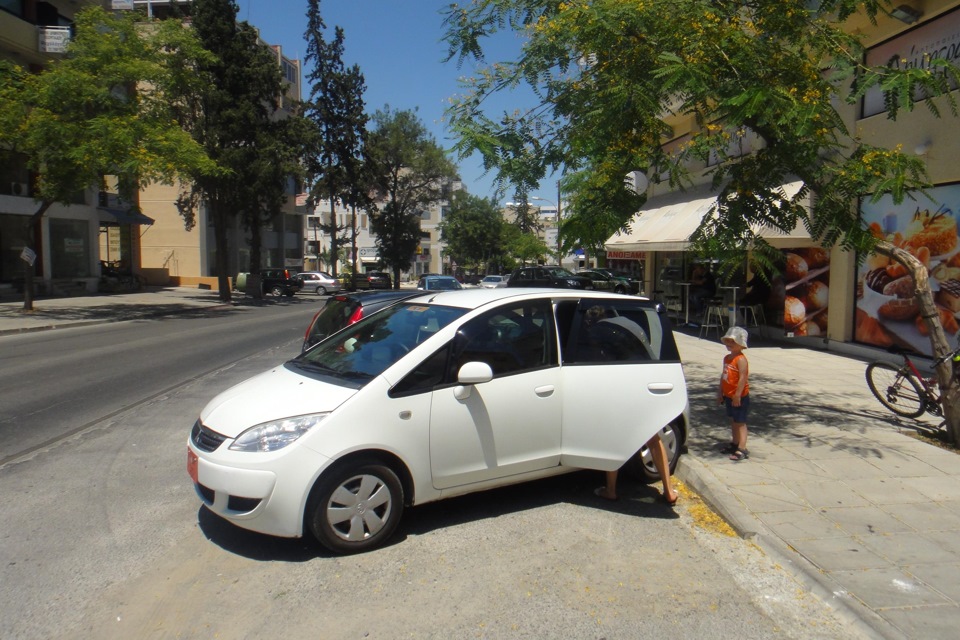 Как я первый раз брал машину на прокат и ездил \"по встречке\" — DRIVE2