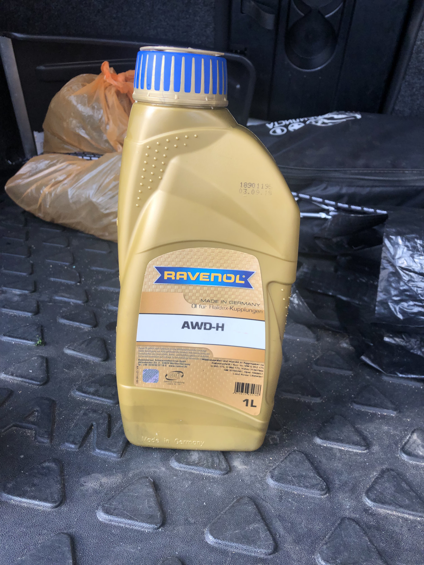 Масло халдекс. Масло для муфты халдекс Ravenol. Масло в муфту Фольксваген Тигуан 2014. Масло в муфте халдекс 4 Вольво хс90. Равенол в муфту халдекс Тигуан.