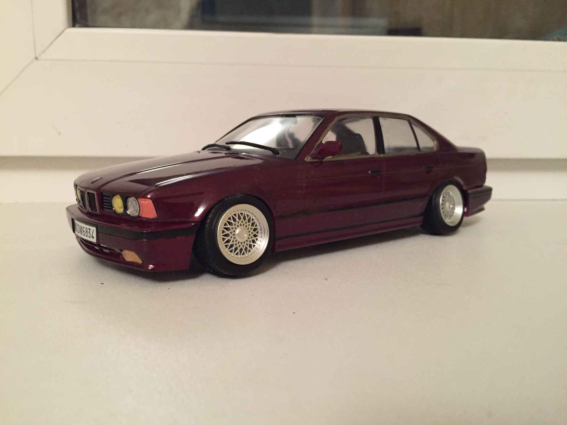 BMW E34 Сборная модель 1:24 — BMW 5 series (E34), 2,5 л, 1994 года | просто  так | DRIVE2