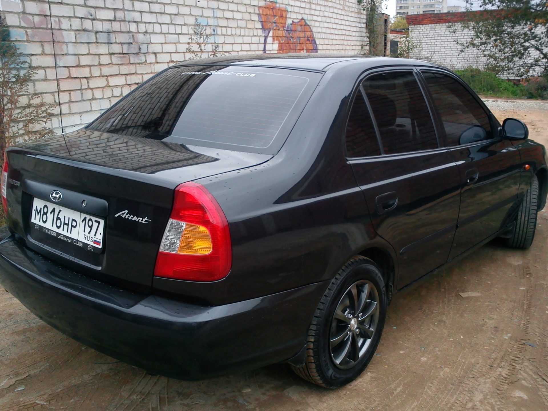 Новые литые диски+резина — Hyundai Accent (2G), 1,5 л, 2008 года | колёсные  диски | DRIVE2