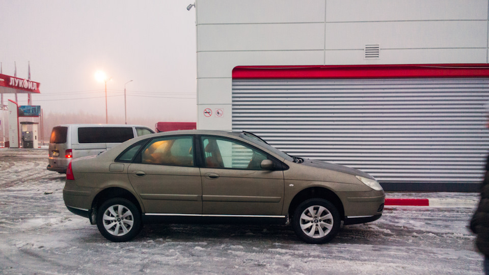 Фото в бортжурнале Peugeot 308 (1G)