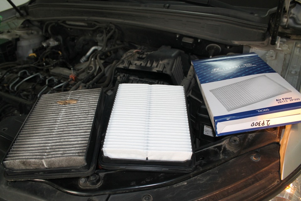 Воздушный фильтр. — Hyundai Santa Fe (2G), 2,2 л, 2010 года ...