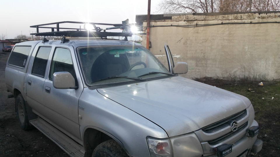 Хотел на багажник поставить балку диодную.Купил два фонаря диодных ...