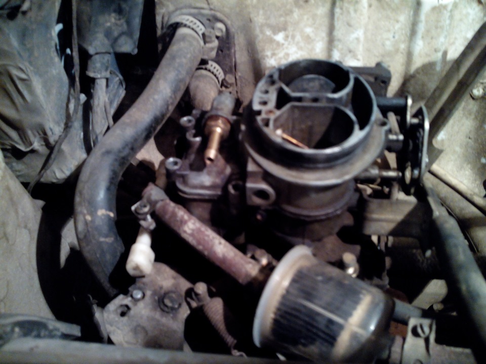 чистка карба, (регулировка уровня в поплавковой камере) — Lada 11113 ...