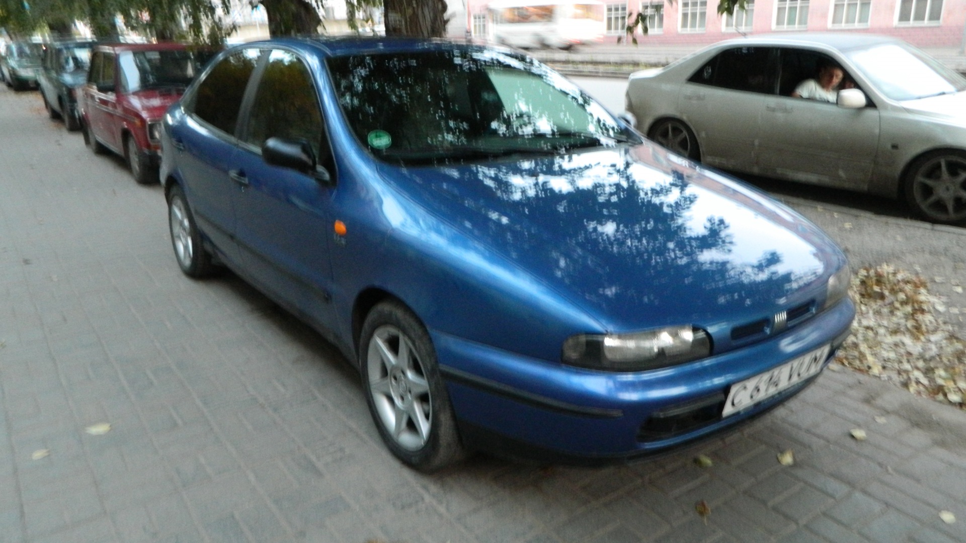 FIAT Brava 1.4 бензиновый 1996 | 1.4 12v синий металик на DRIVE2