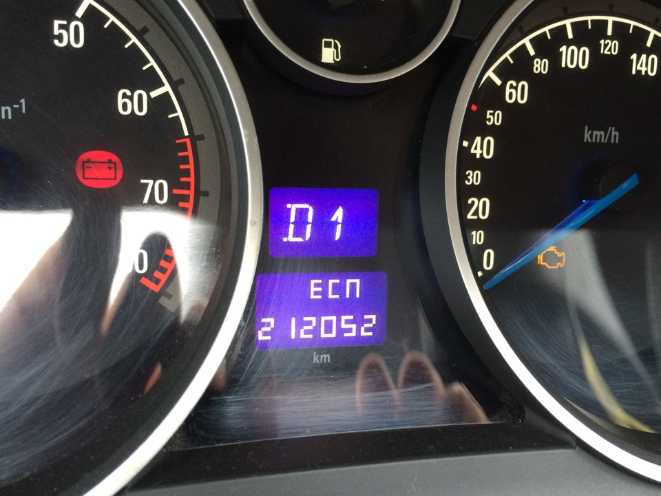 Чистка дроссельной заслонки — Opel Astra H GTC, 2009 года | своими ...