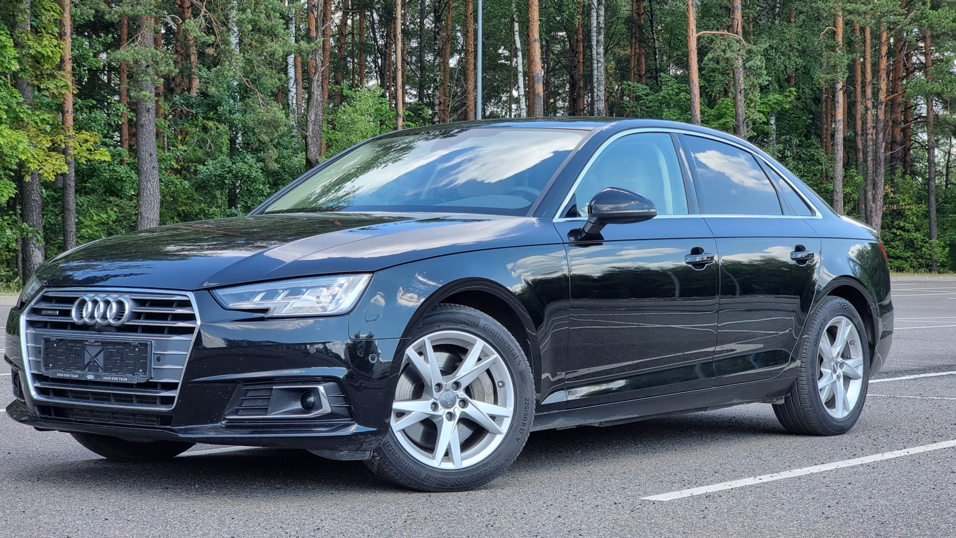 Продажа Audi A4 (B9) 2017 (бензин, робот) — с историей обслуживания —  DRIVE2.RU