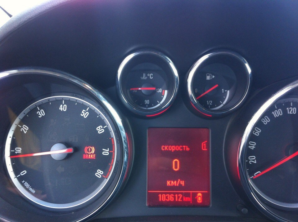 Фото в бортжурнале Opel Astra J