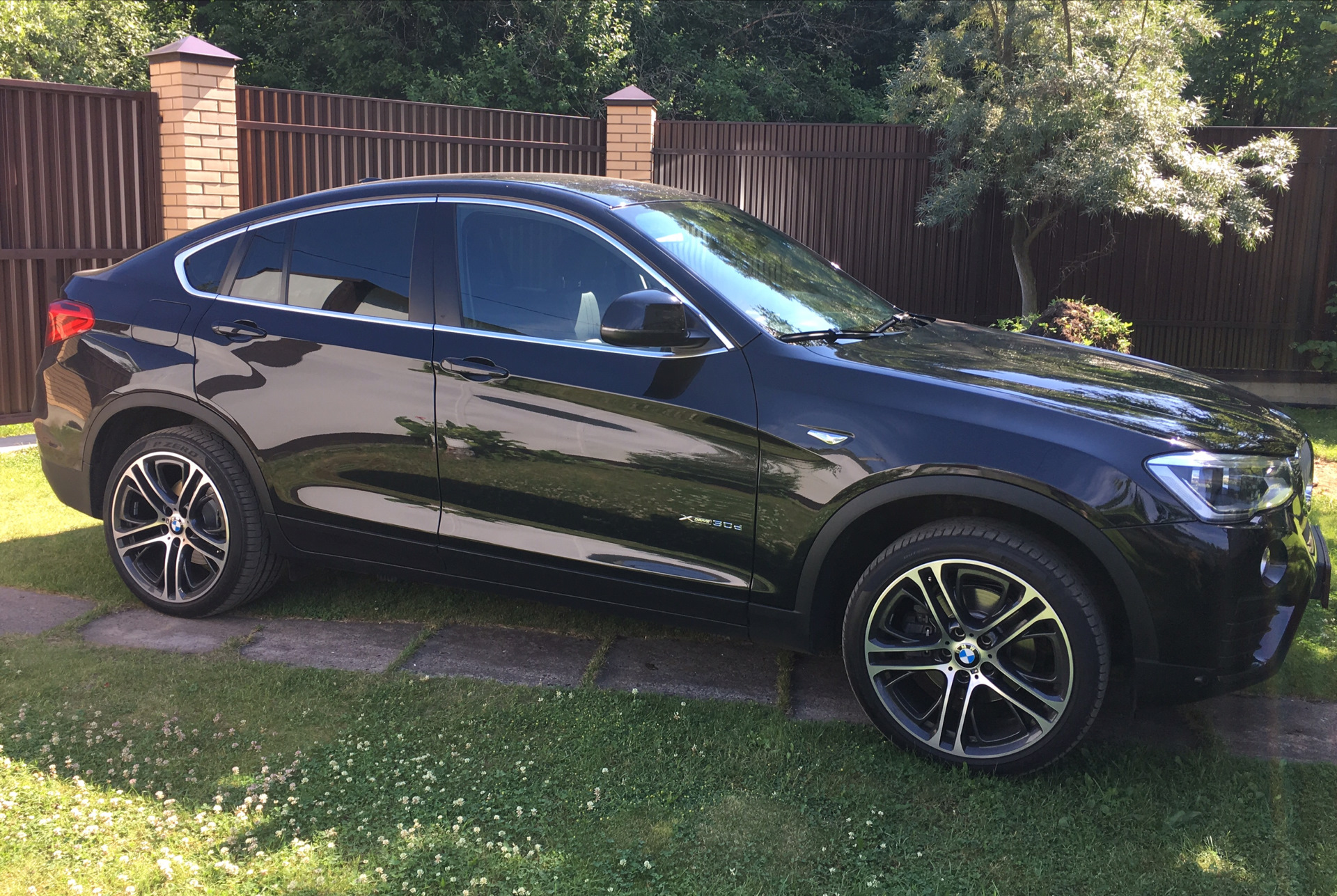 ли хром. Chrome type photoshop. хромированно золотом. Jaguar xf 255 55 17. Lida chromium.