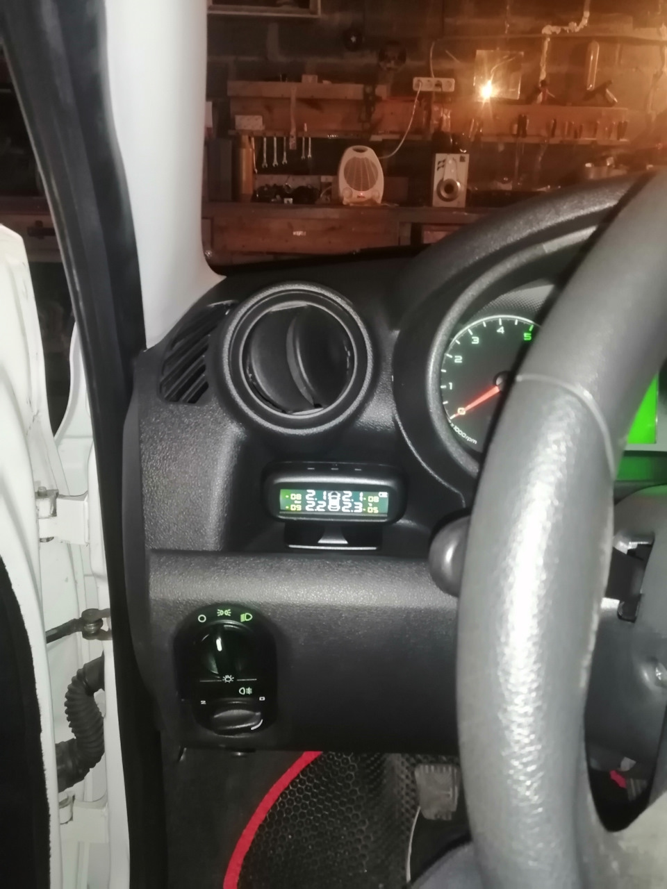 Фото в бортжурнале Lada Granta