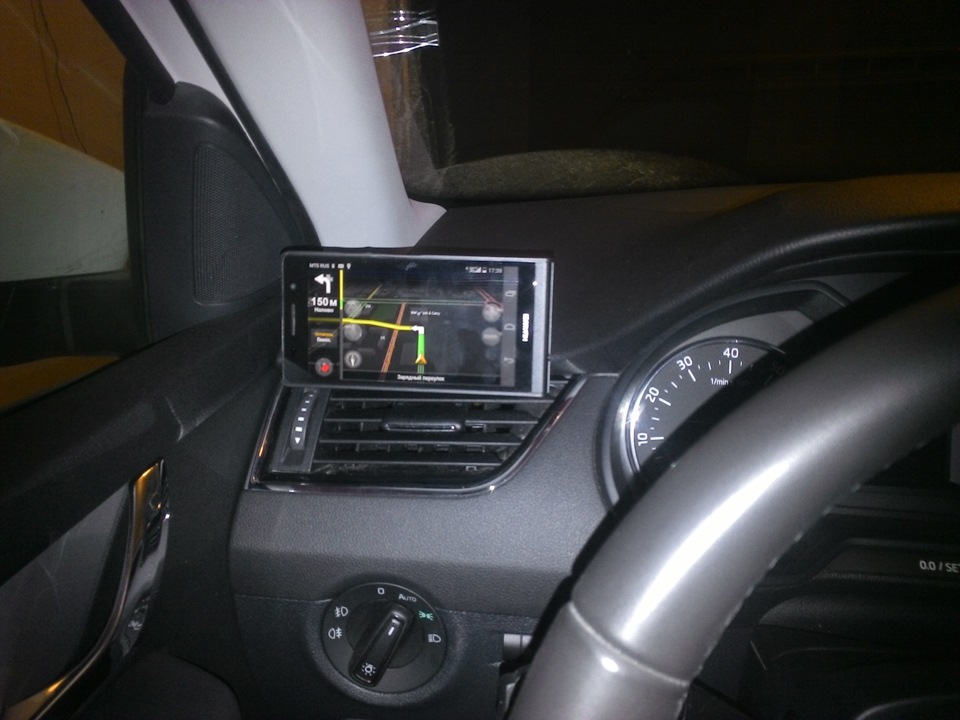 550b1cs 960 держатель телефона skoda octavia a5