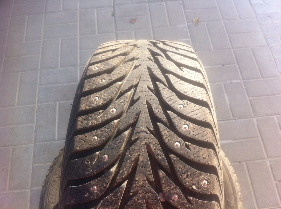 Продам зимнюю резину 195/55/16 — Nissan Almera Classic (B10), 1,6 л ...