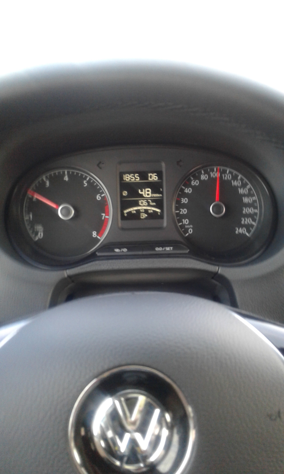 Расход бензина (аи-92) — Volkswagen Polo Sedan, 1,6 л, 2017 года ...