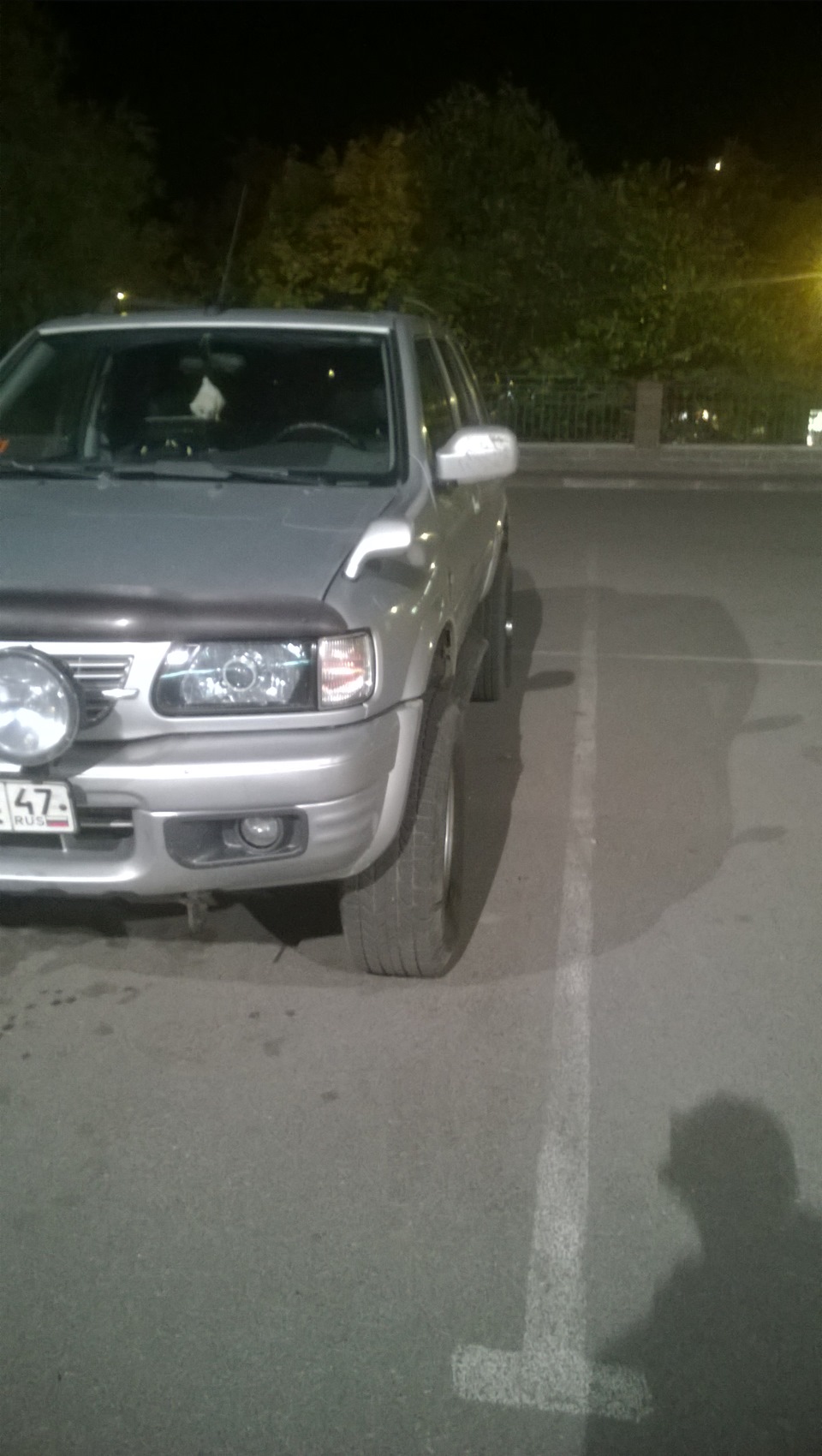 Перешел на "демисезонные" колеса и поставил расширители колеи ...