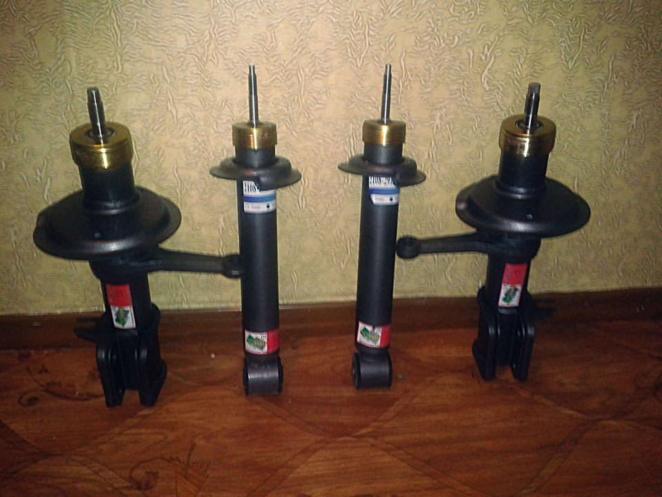 Задние стойки ваз 99. Стойки каяба приора. Стойки передние демфи на ваз 2110 комфорт. Ваз 2109 стойки -50. Стойки передние ваз на ваз 2110.