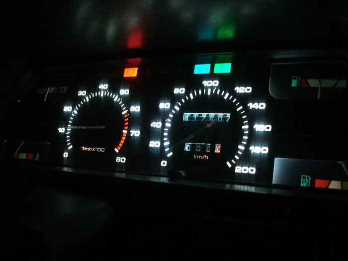 Продолжение Светодиодная подсветка приборной доски АЗЛК-2141 (фотки ...