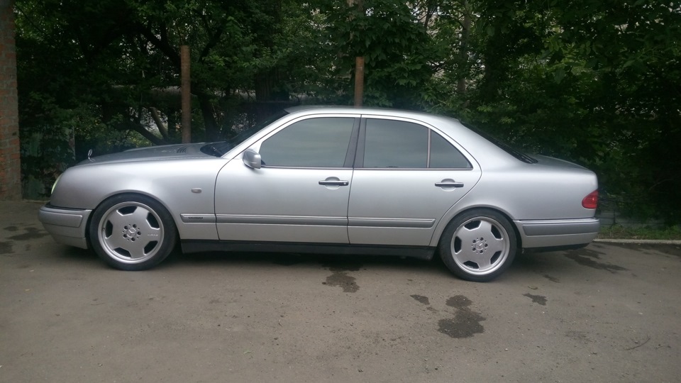 Mercedes Benz w210 Monoblock