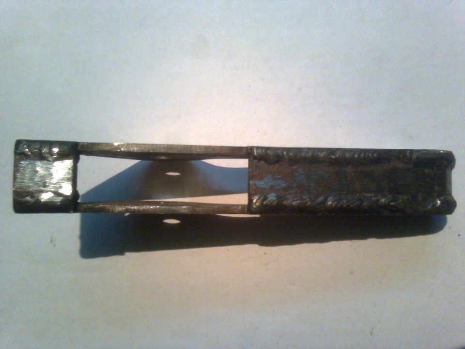 Шестеренчатый натяжник цепи — Nissan Bluebird (910), 1,6 л., 1983 года .