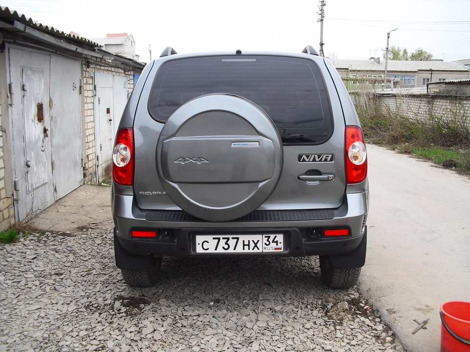 Нива установка парктроника. Задние парктроники Niva Chevrolet.