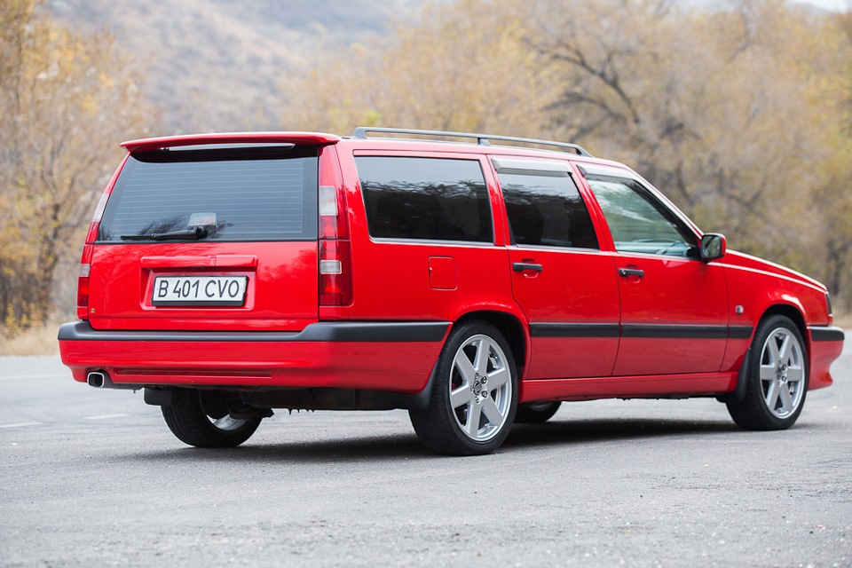 Вольво 850 универсал. Volvo 850 r. Volvo 850r Wagon. Volvo 850 r универсал.