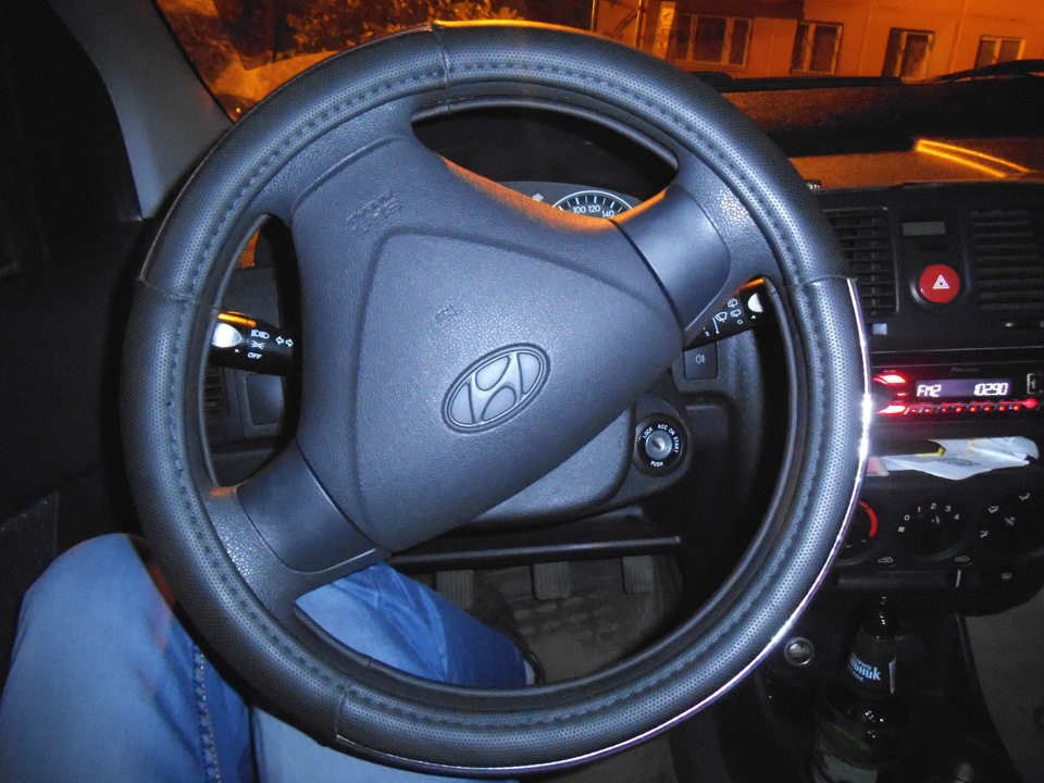 Оплетка на руль — Hyundai Getz, 1,4 л, 2009 года | аксессуары | DRIVE2
