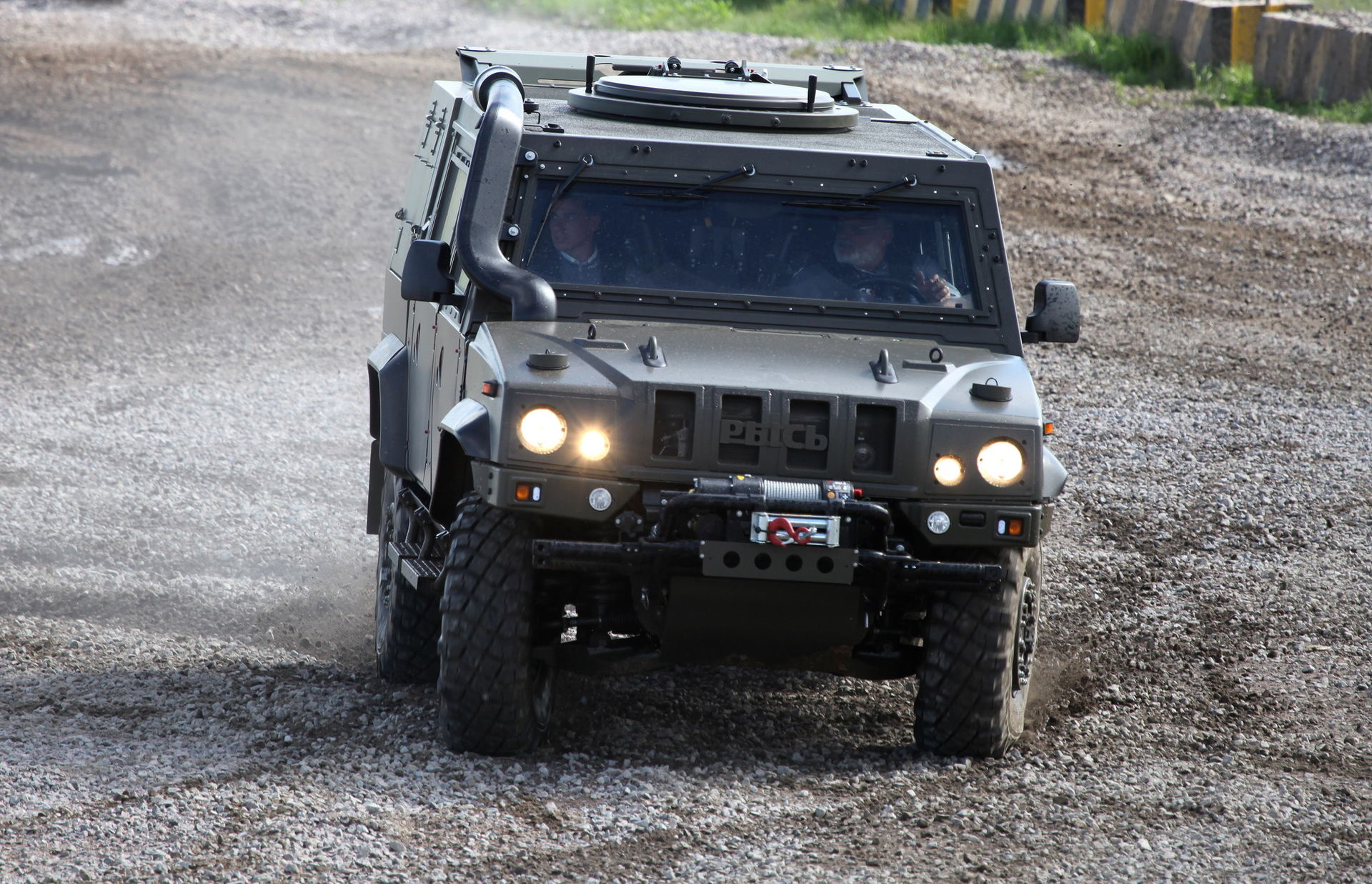 Iveco LMV Рысь