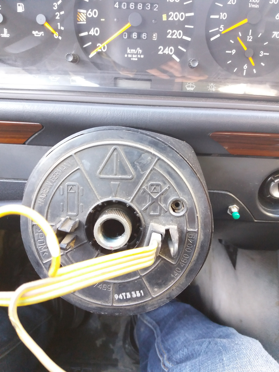 Ошибка SRS или #дикое совпадение# — Mercedes-Benz E-class (W124), 2 л ...