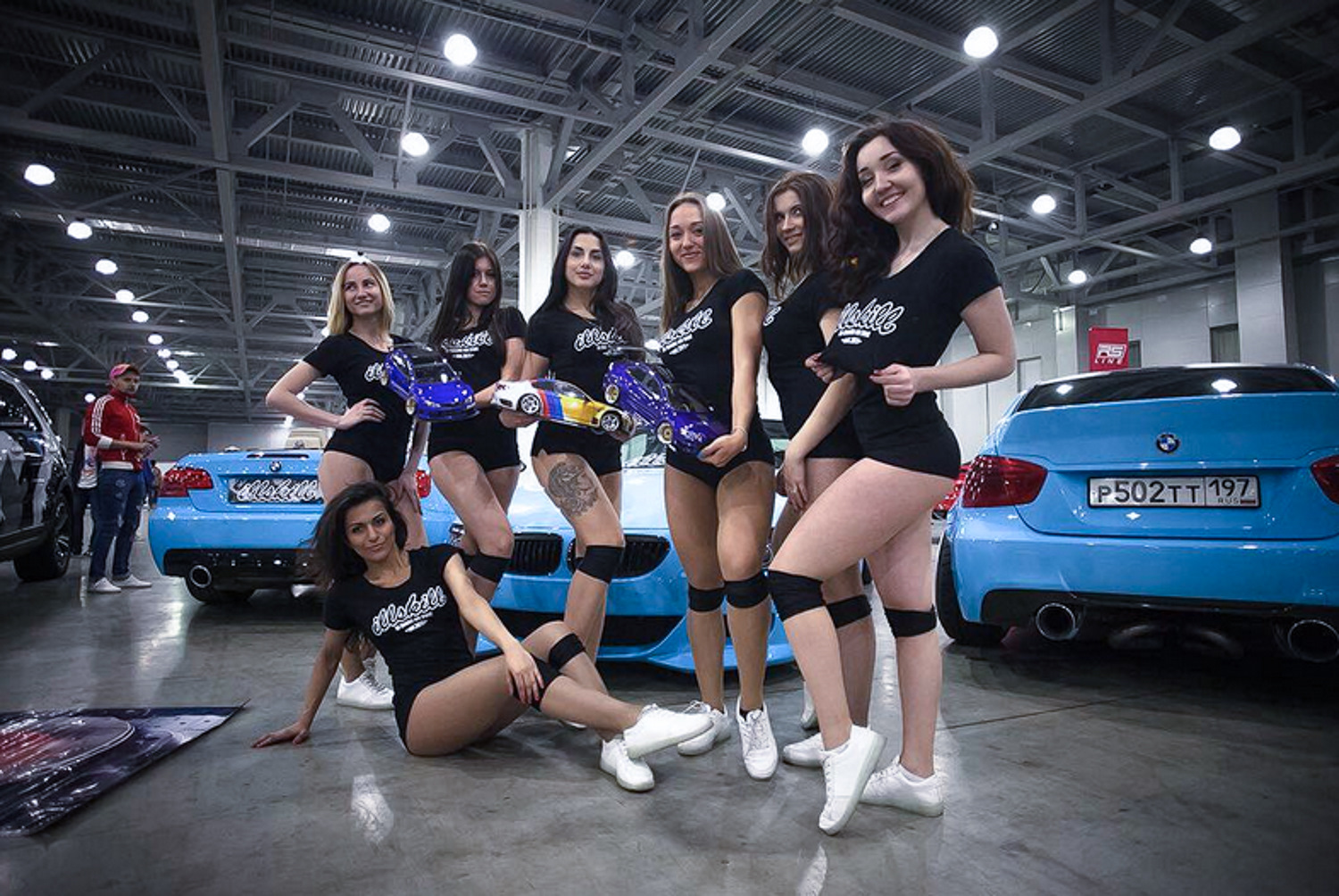 Royal auto show 2016 РґРµРІСѓС€РєРё