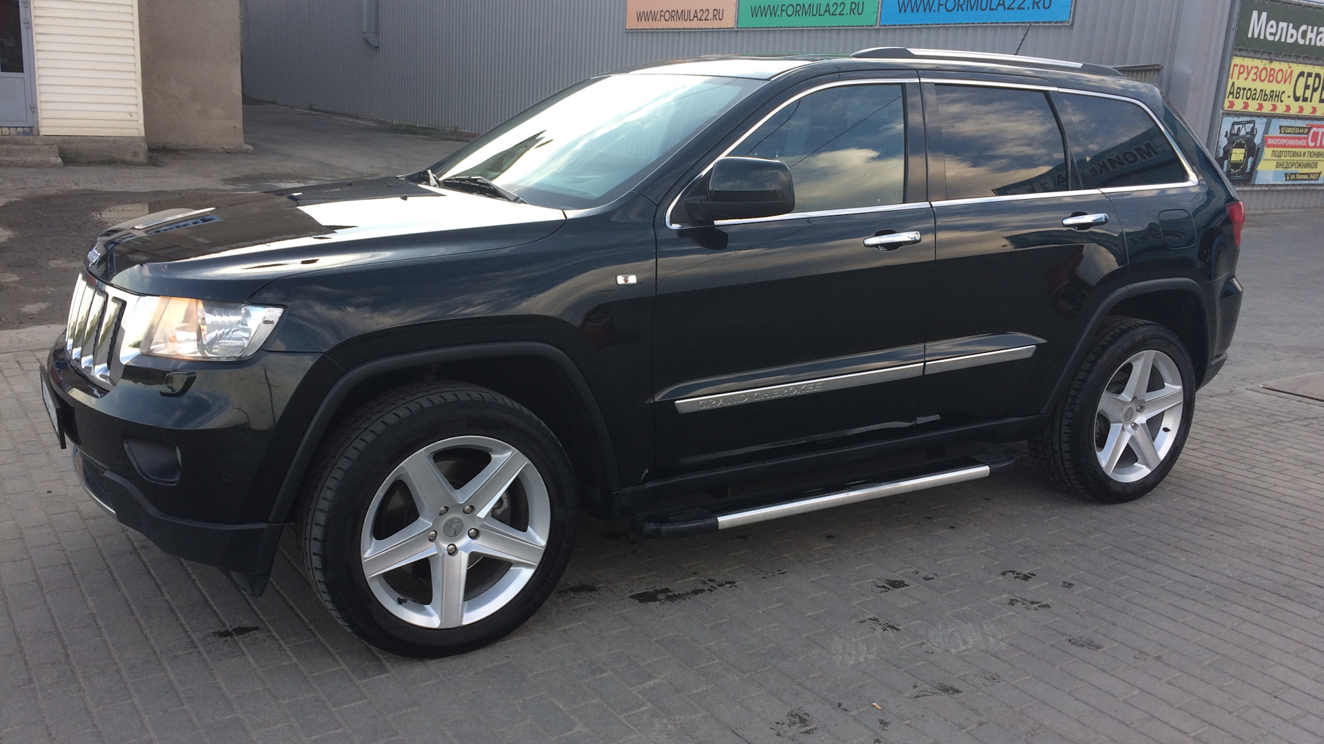 Jeep Grand Cherokee (WK2) 3.0 дизельный 2012 | 3 литра, дизель на DRIVE2