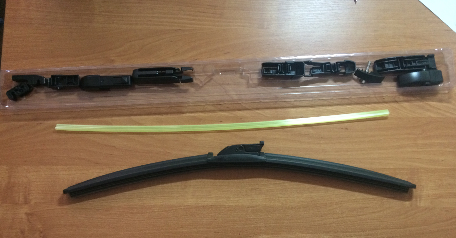 Адаптер щетки очистителя toyota. Схема крепления щетки стеклоочистителя. Стеклоочистители бош аэротвин с креплением dytl1. Wiper blade дворники patron. Как собрать щетку.