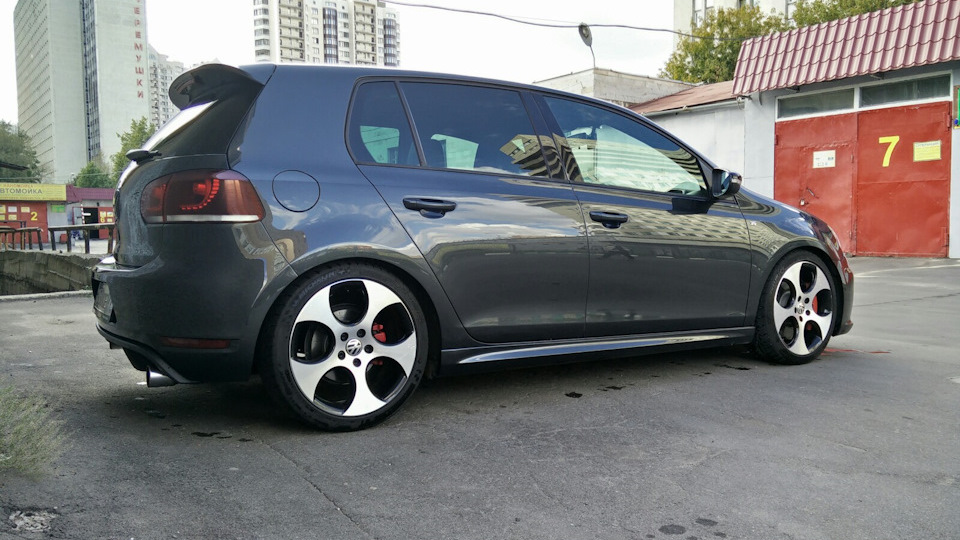 Volkswagen Golf 6 GTI 35 Edition