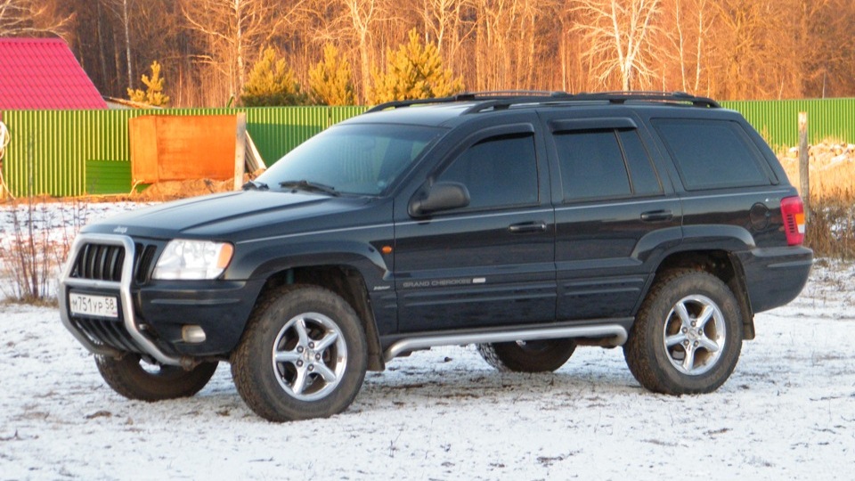 Jeep Grand Cherokee WJ С кенгурятником