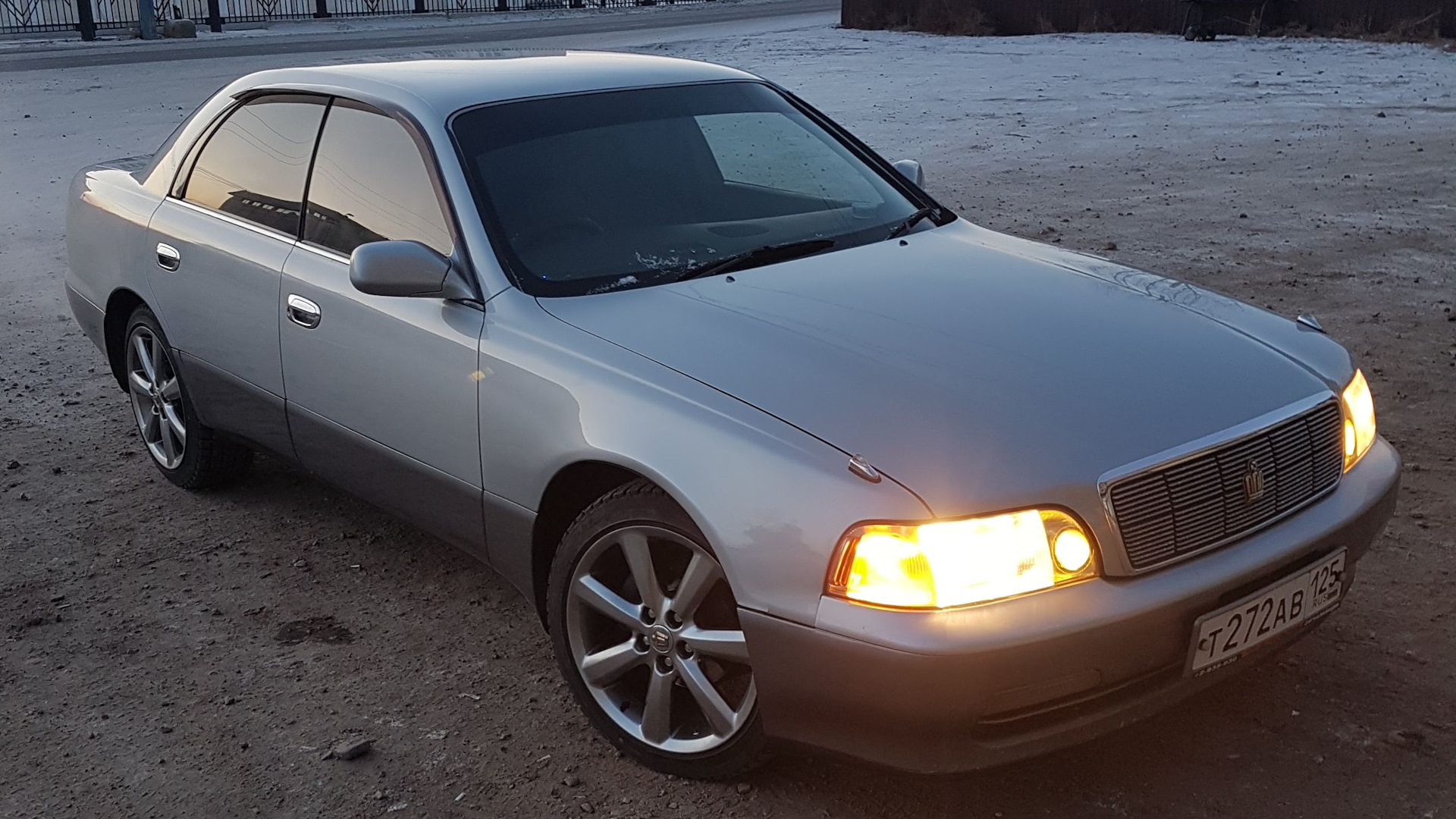 Toyota Crown Majesta 1991