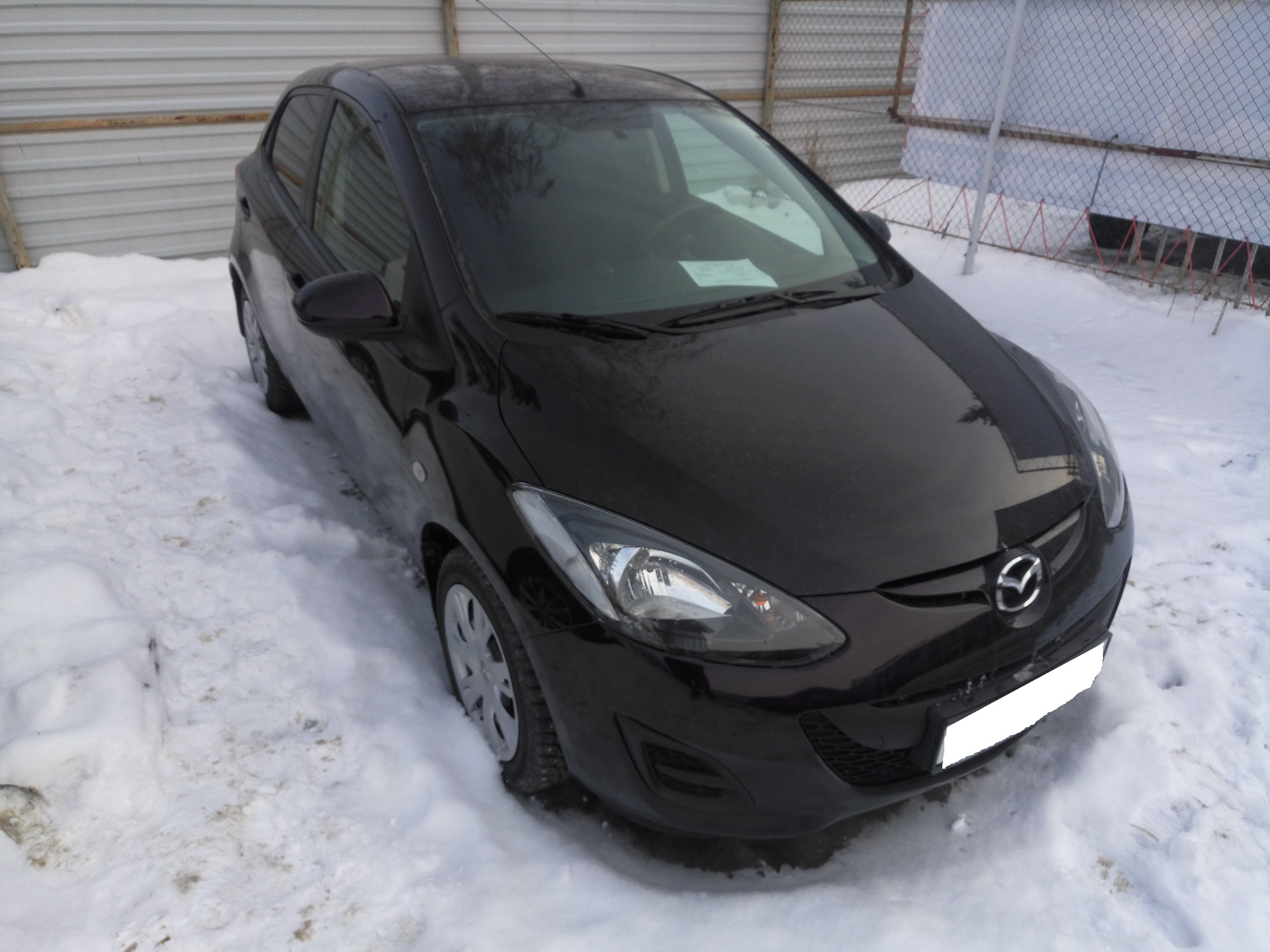 Mazda 2. Автомобиль в состоянии 