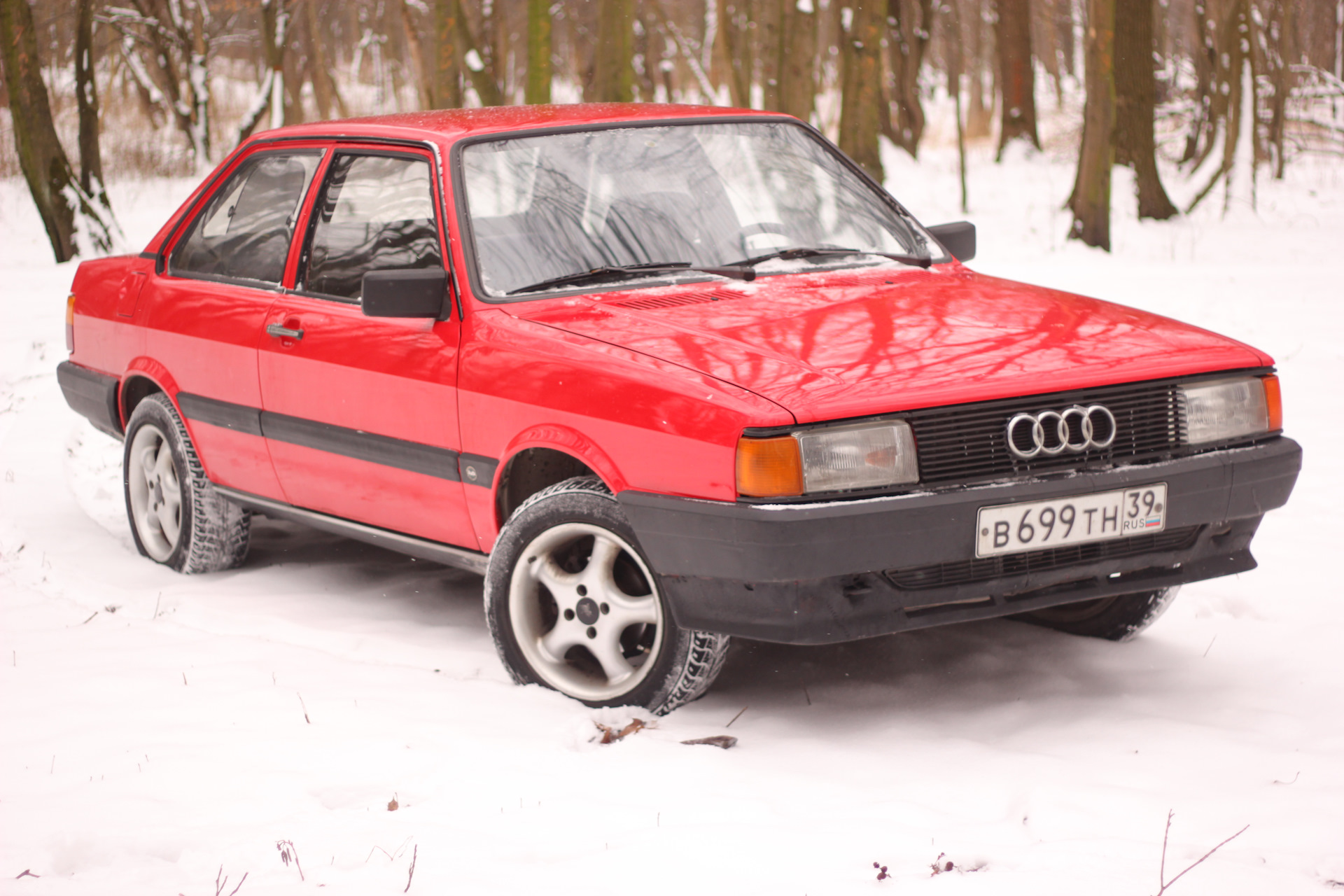 80 б 2. Audi 80 b2 1990. Audi 80 b2 2 Door. Audi 80 1985. Ауди 80 кватро 1985 года.