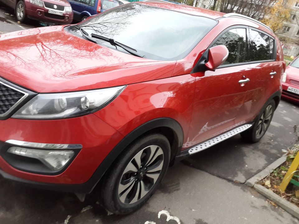 установка порожков — KIA Sportage (3G), 2 л, 2012 года | тюнинг | DRIVE2