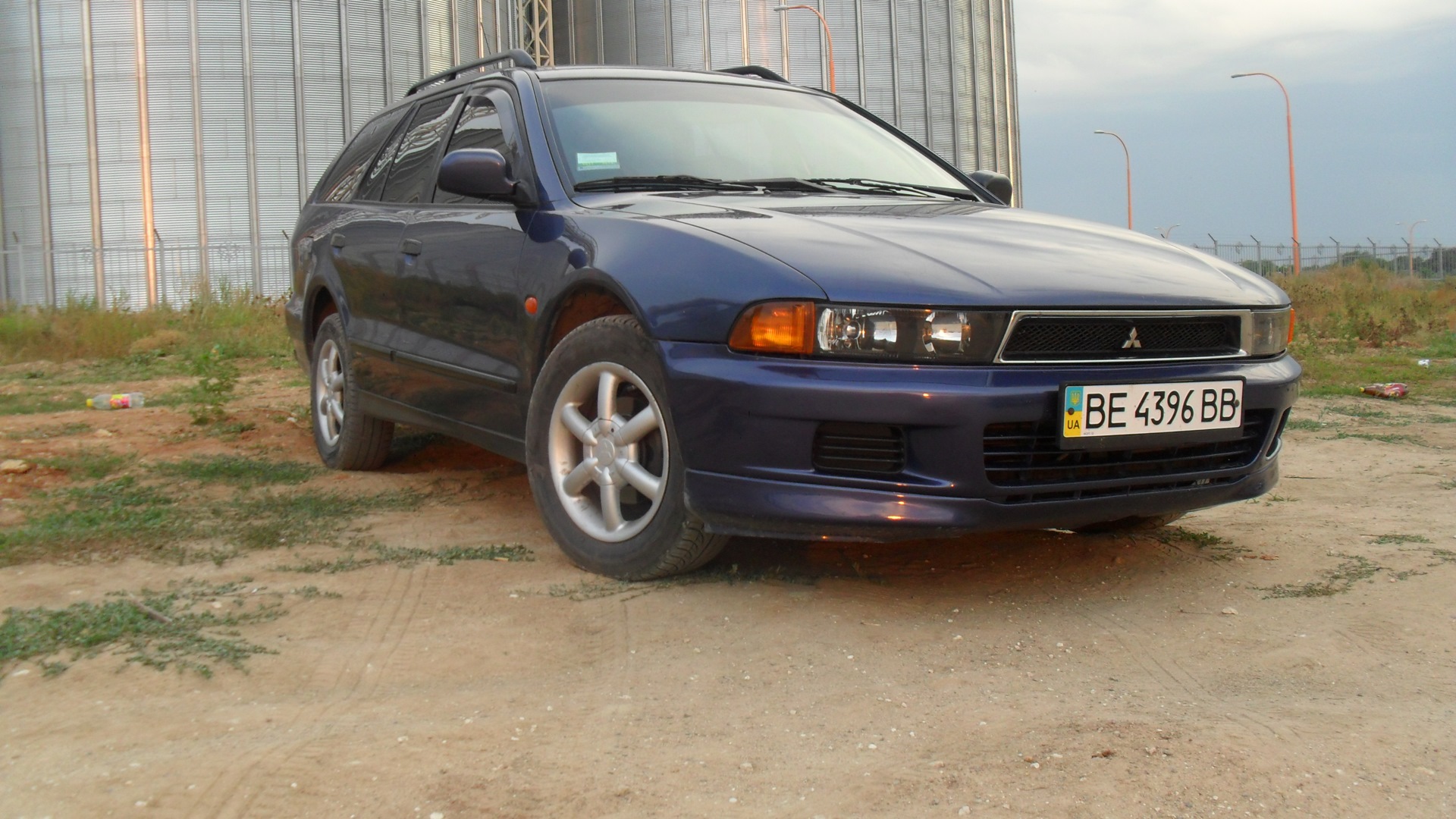 Mitsubishi Galant (8G) 2.0 бензиновый 1997 | Авто моего папы. на DRIVE2