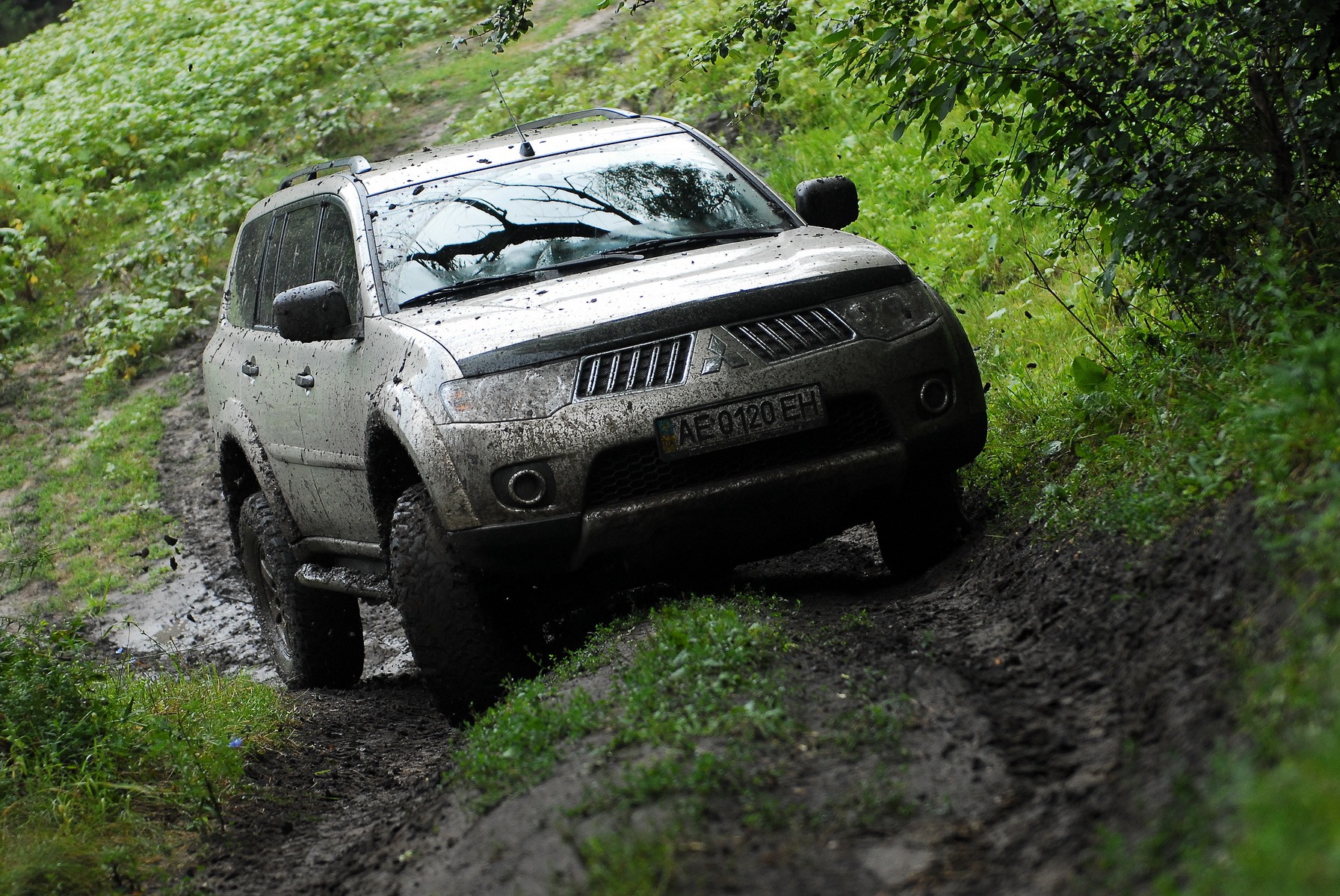 Mitsubishi Pajero Sport бездорожье