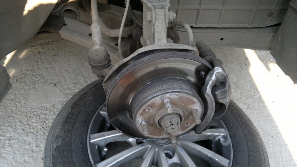 Суппорта — Hyundai Accent (2G), 1,5 л, 2005 года | своими руками | DRIVE2