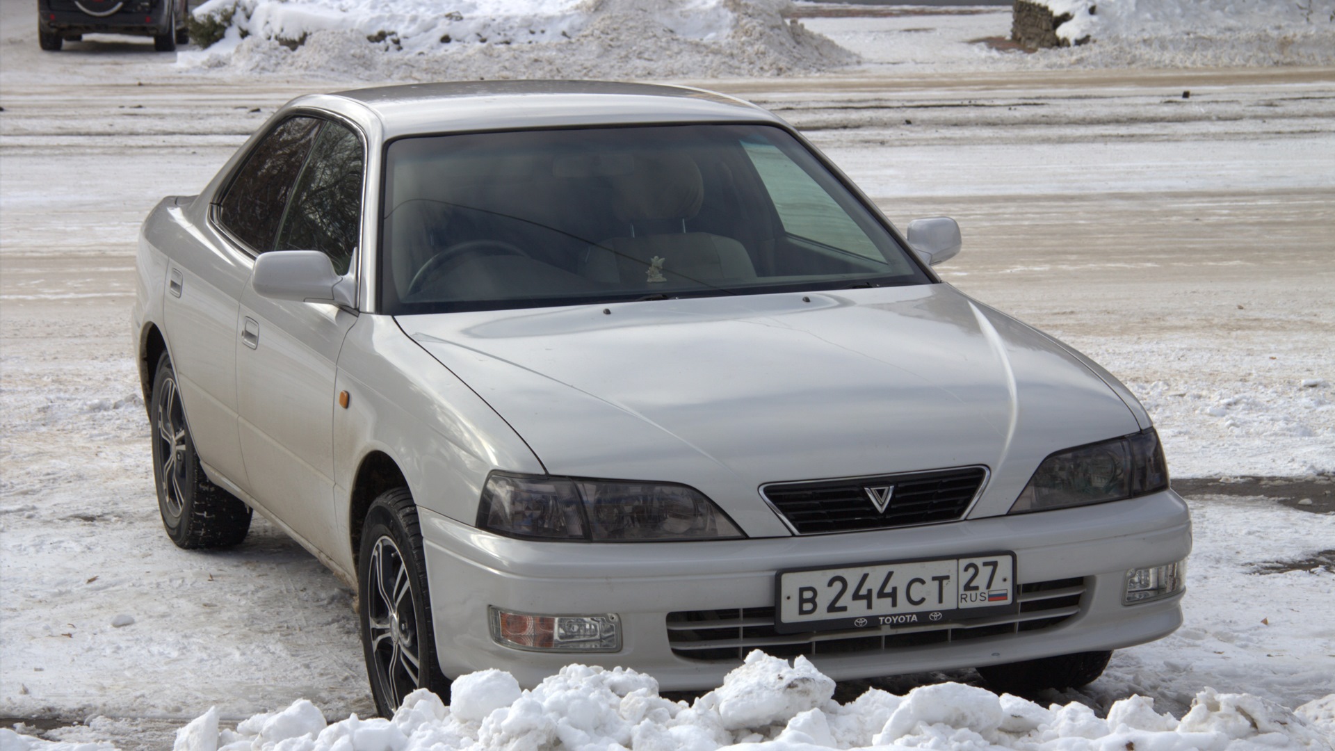 Toyota Vista (40) 1.8 бензиновый 1996 | 1.8 белая ночь на DRIVE2