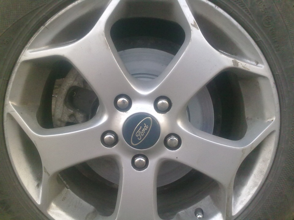 Покупка резины — Ford Focus Hatchback II, 1,8 л, 2008 года | шины | DRIVE2