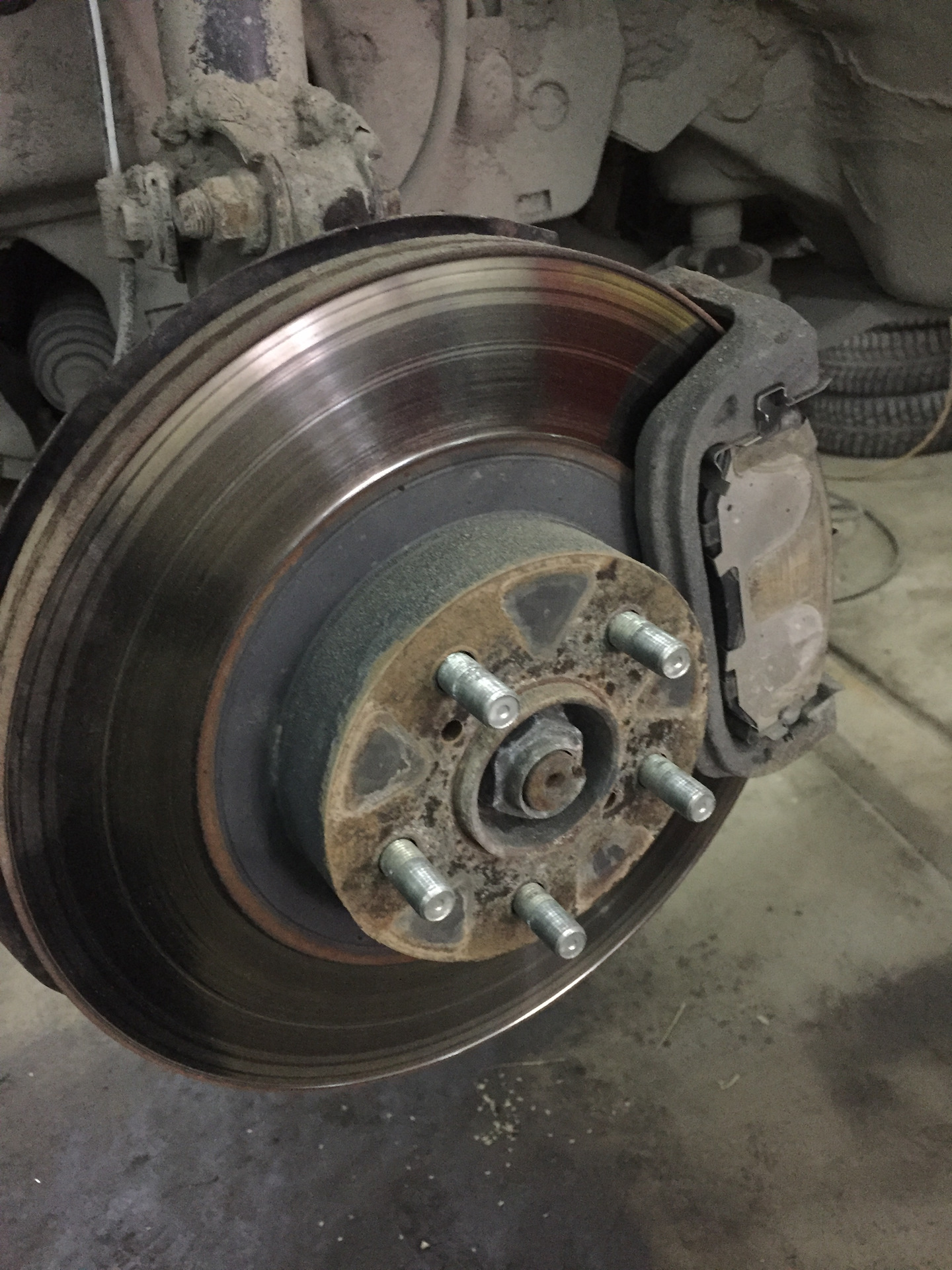 тормозной диск для w202. замена суппортов на tourer v. после замены суппорта. тормозной системы автомобиля ваз 21702 передний суппорт. суппорт акцент тагаз.